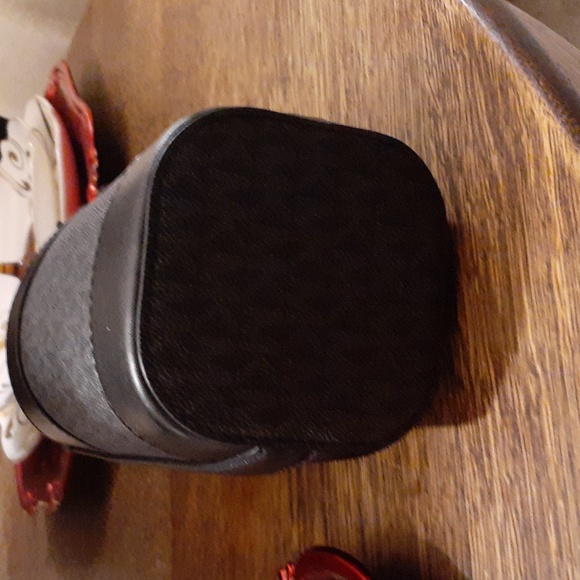 MICHAEL KORS BLACK MULTI WINE BOTTLE HOLDER NEW - Picture 5 of 13